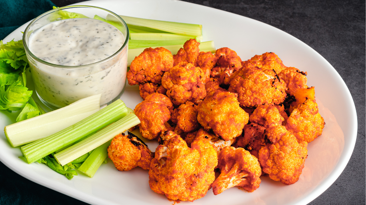 Crunchy Cauliflower Buffalo Bites Keto Snack Sensation Unleashed